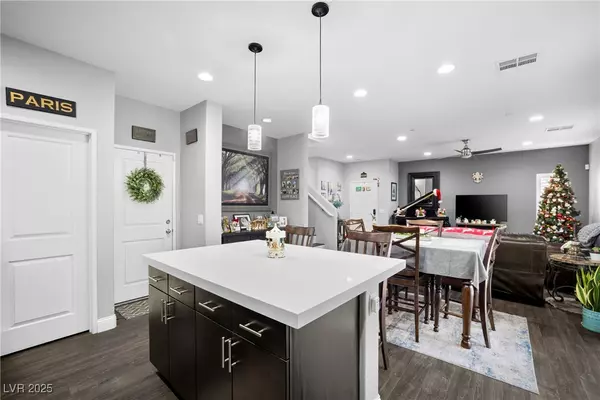 Las Vegas, NV 89166,10753 Cather AVE