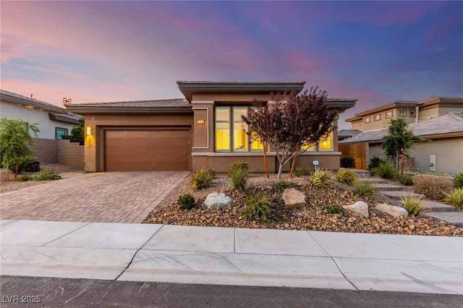 12406 Tudor Arch DR, Las Vegas, NV 89138