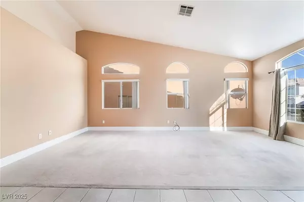 Las Vegas, NV 89120,7483 Forestdale CT