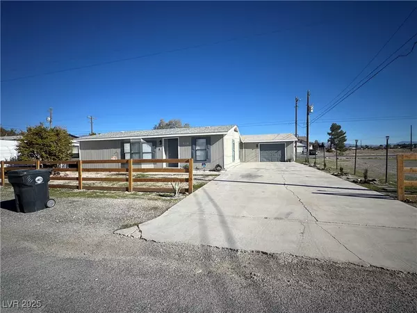 1111 S Comstock CIR, Pahrump, NV 89048