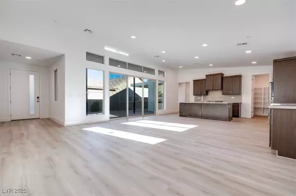 Las Vegas, NV 89138,1031 Soaring Sage AVE