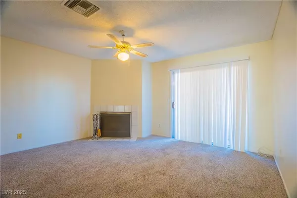 Laughlin, NV 89029,2243 Aspen Mirror WAY #102