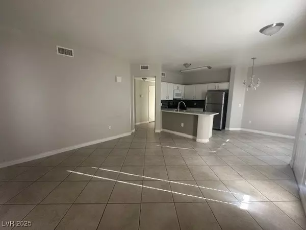 North Las Vegas, NV 89032,1881 W Alexander RD #1149