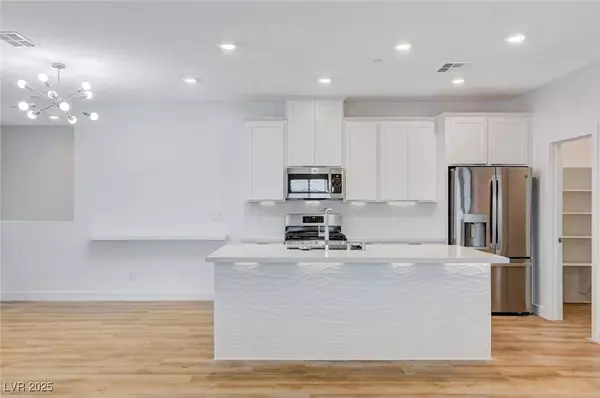 Henderson, NV 89011,237 Callen Falls AVE #2025