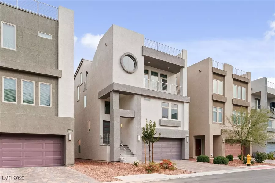 8176 Caldera Creek ST, Las Vegas, NV 89113