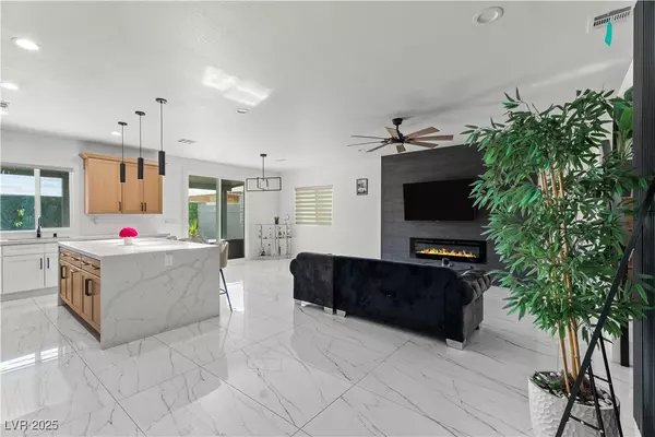 Las Vegas, NV 89104,4035 Welter AVE