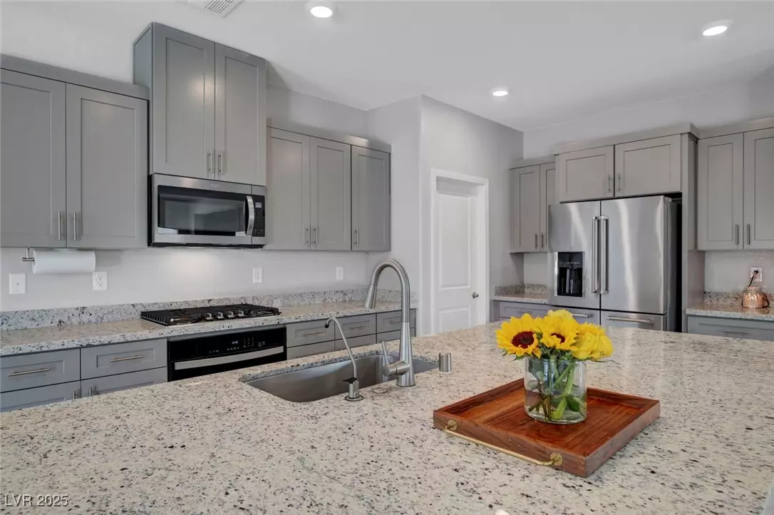 North Las Vegas, NV 89084,1943 Marks River PL