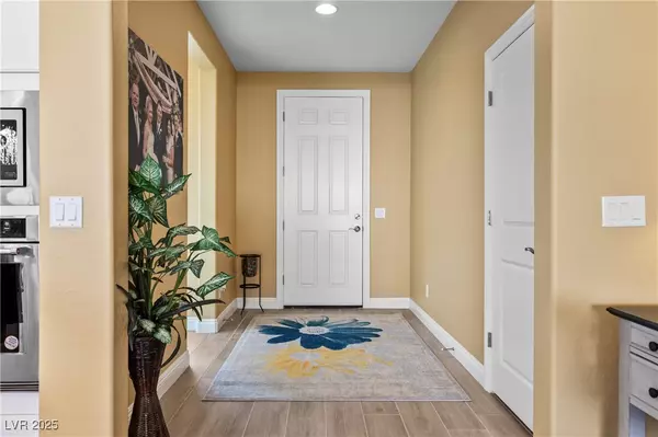 Mesquite, NV 89034,988 Majestic VW