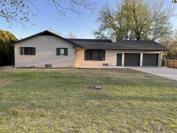 2519 E 45th Ave, Hutchinson, KS 67502