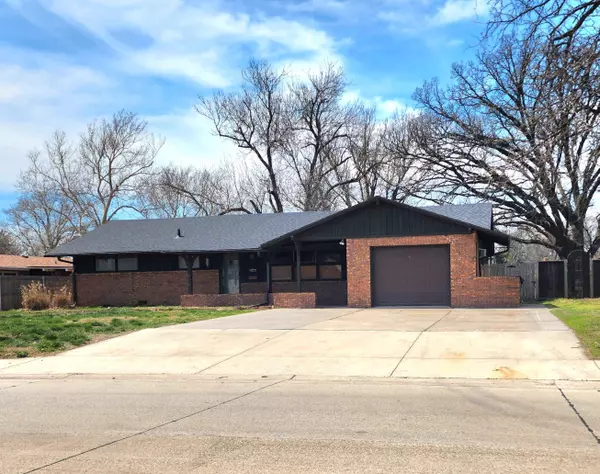 Mcpherson, KS 67460,611 N Hartup St