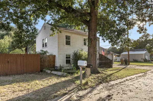 Haven, KS 67543,113 W 6th