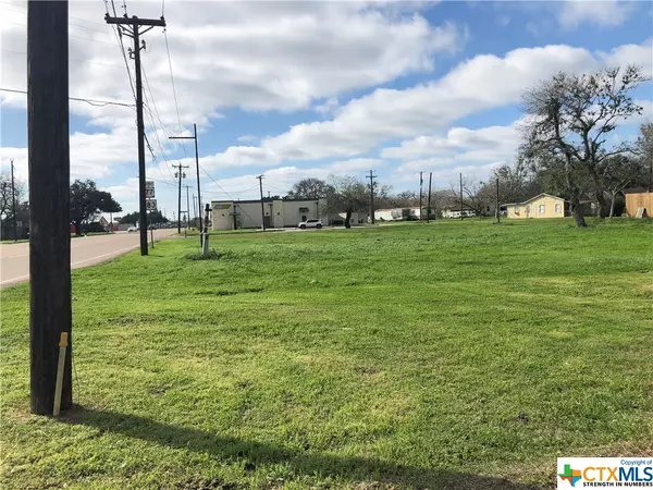 Cuero, TX 77954,100 North ST