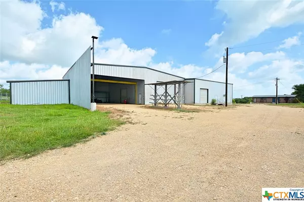 Seguin, TX 78155,8593 Farm Road 1101