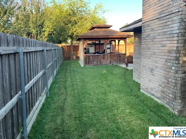 Grand Prairie, TX 75052,3753 Royal Valley Rd