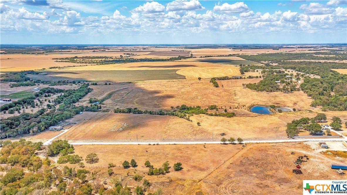 152 HCR 2302 S, Abbott, TX 76621