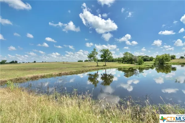 Shiner, TX 77984,511 CR 362 #Lot 6