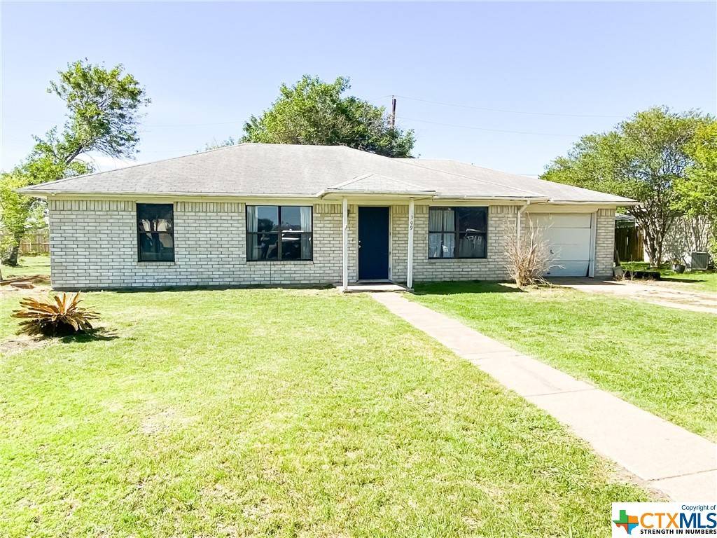 1309 W Pointe PL,  Lockhart,  TX 78644