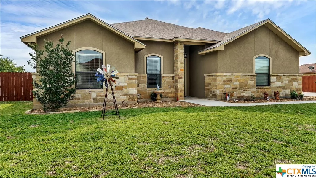 515 Bonita Creek DR, Pleasanton, TX 78064