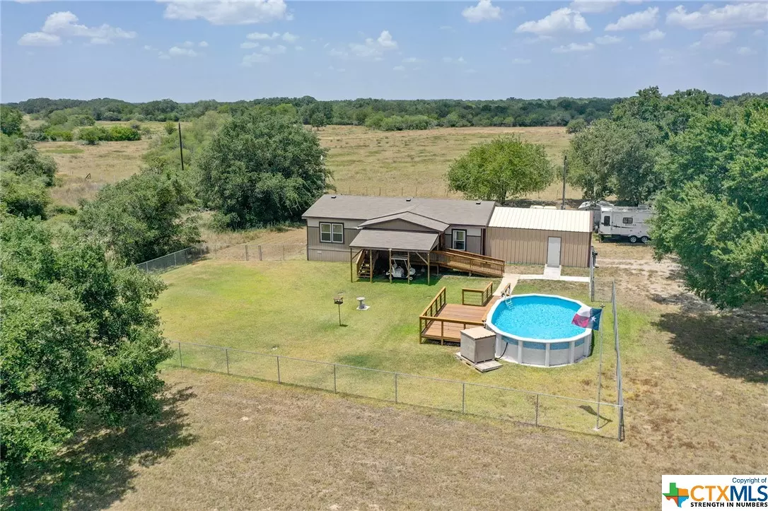 Cuero, TX 77954,602 Thomaston River RD