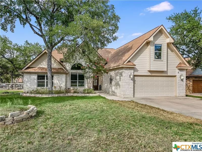 2 Twilight TER, Wimberley, TX 78676