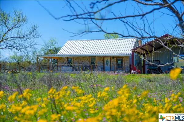 126 Buffalo RD, Llano, TX 76885