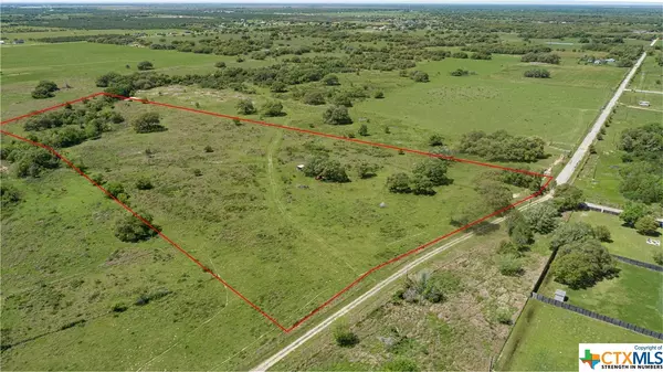 Inez, TX 77968,00 Tipton RD