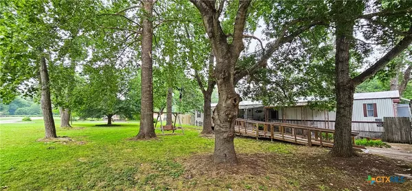 Mcqueeney, TX 78123,407 SW Pecan DR