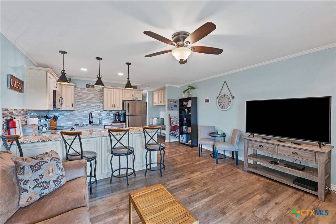 Canyon Lake, TX 78133,943 Parkview DR #C7