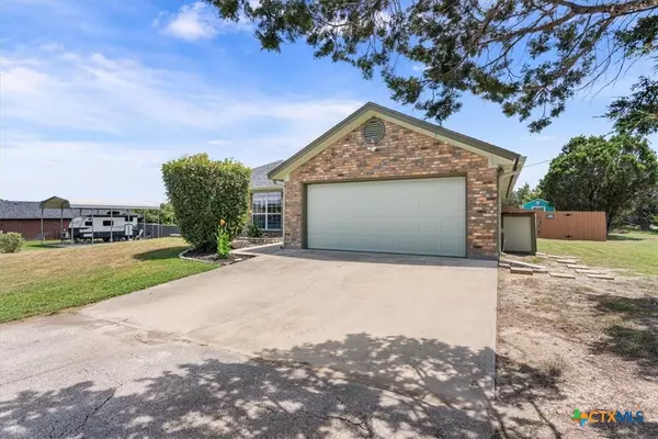 Kempner, TX 76539,122 County Road 4711