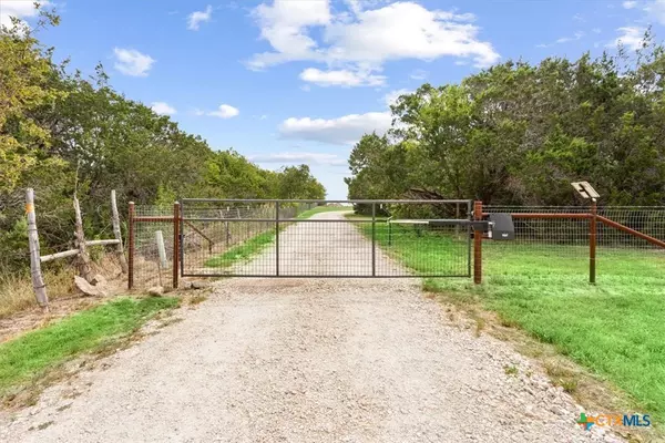 Moody, TX 76557,10301 Buckhorn Cemetery RD