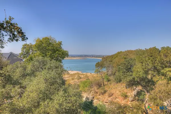 Canyon Lake, TX 78133,925 Glenn DR