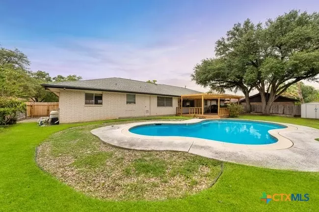 6318 Cypress Crk, Windcrest, TX 78239