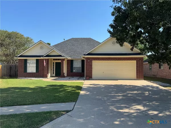 107 Village GN, Victoria, TX 77904