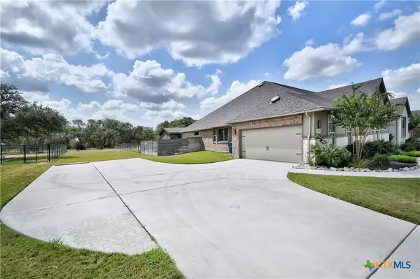 New Braunfels, TX 78132,613 Innsbruck