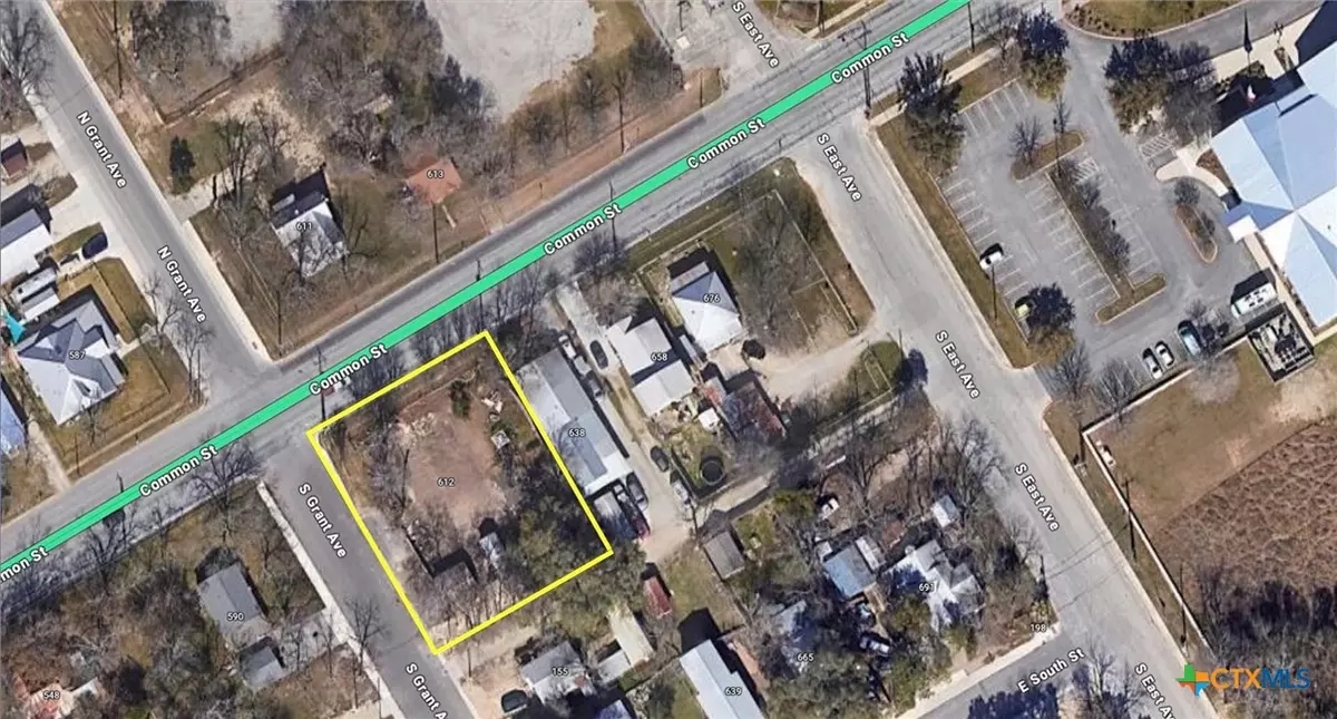 New Braunfels, TX 78130,612 E Common ST