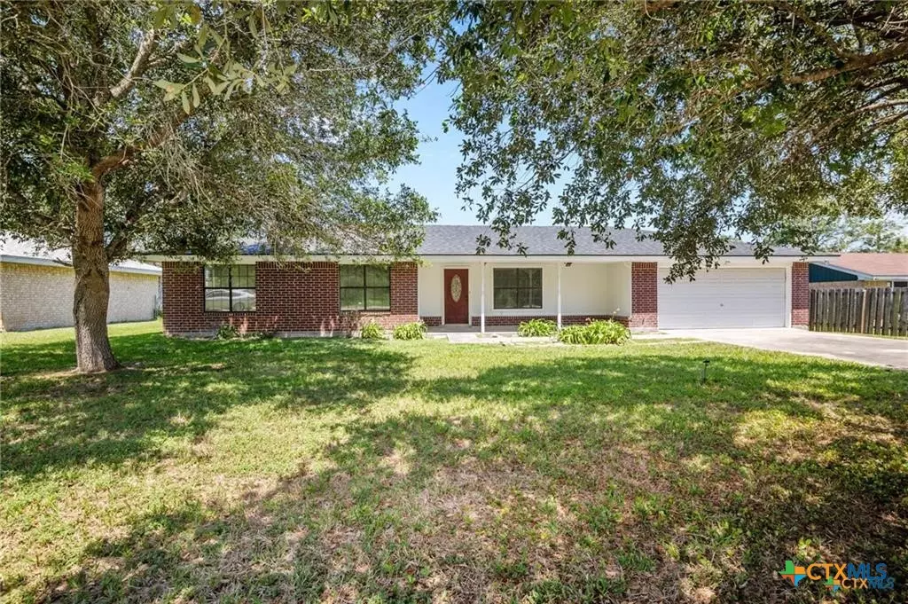 Victoria, TX 77905,710 Whitewing ST