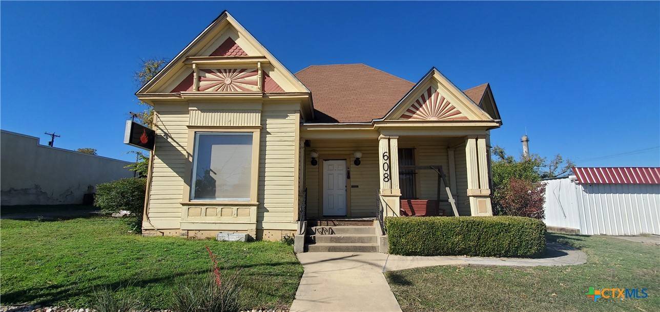 608 S 1st ST, Temple, TX 76504