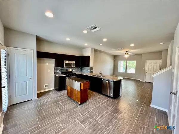 San Marcos, TX 78666,134 Wainscot Oak WAY