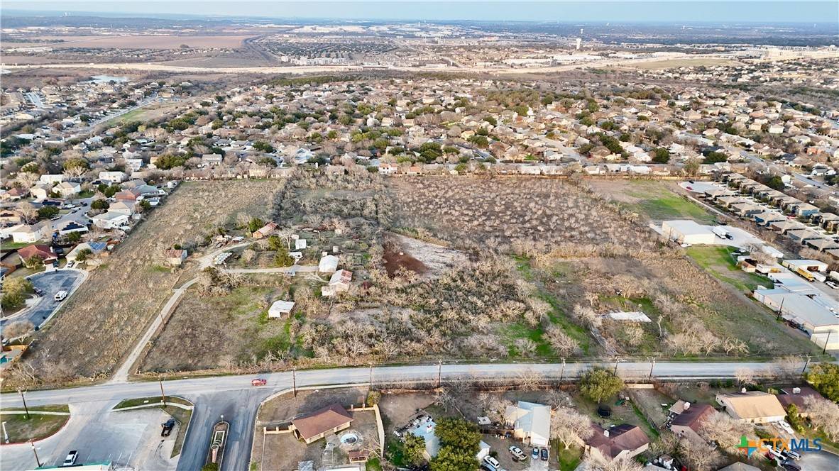 San Antonio, TX 78233,14840 Toepperwein RD