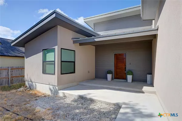 Spring Branch, TX 78070,644 Cashew