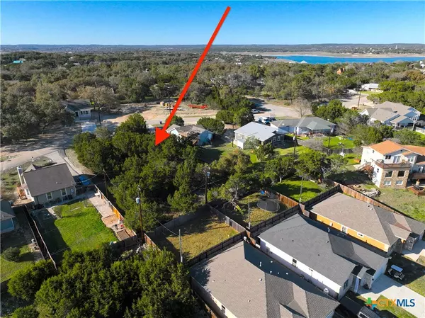 Canyon Lake, TX 78133,1100 Diamondhead DR