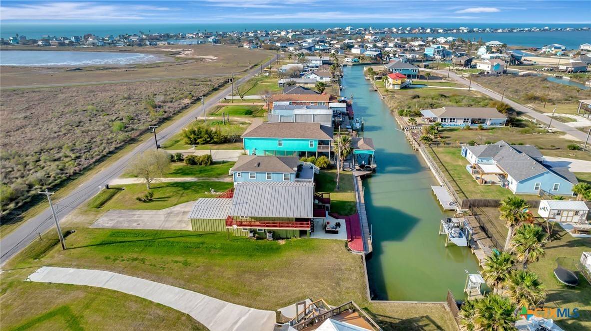 Rockport, TX 78382,105 Copano Cove RD