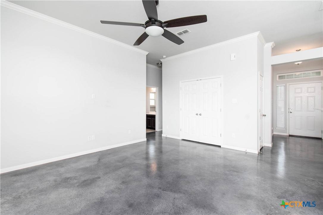 Temple, TX 76502,1619 Neuberry Cliffe