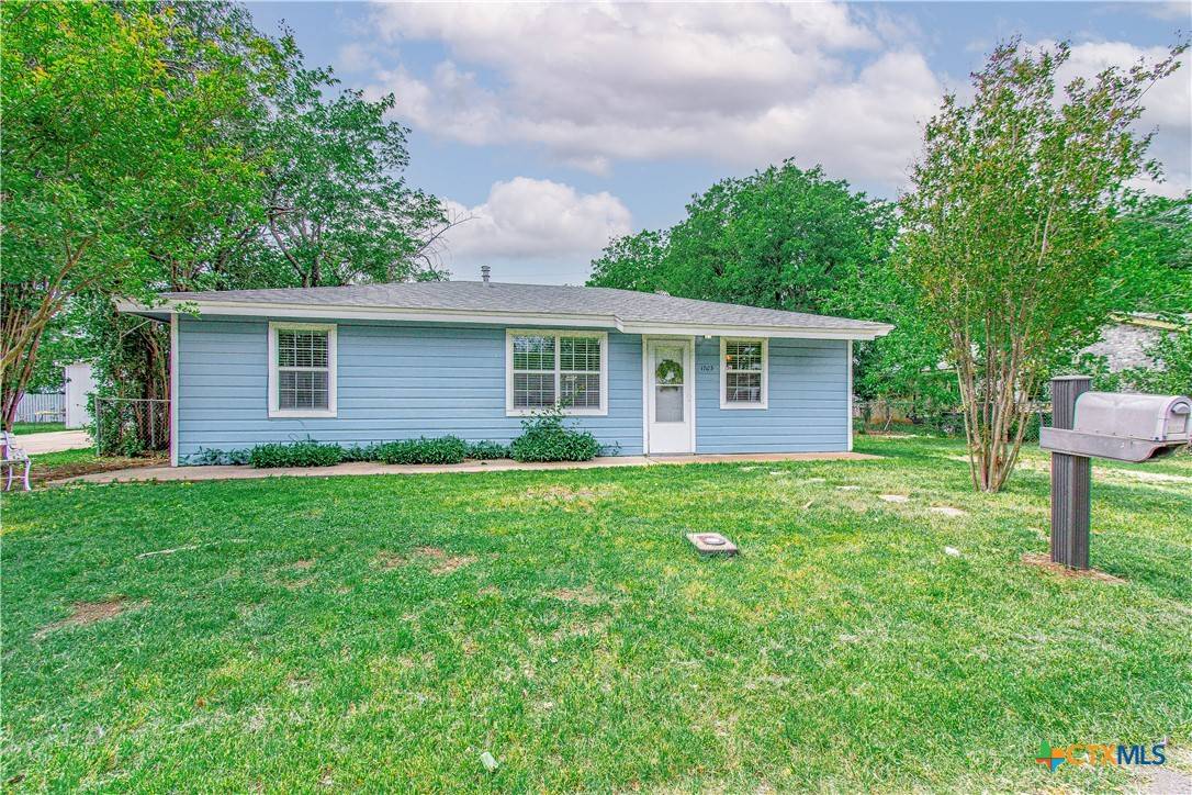 1703 S Penelope ST, Belton, TX 76513