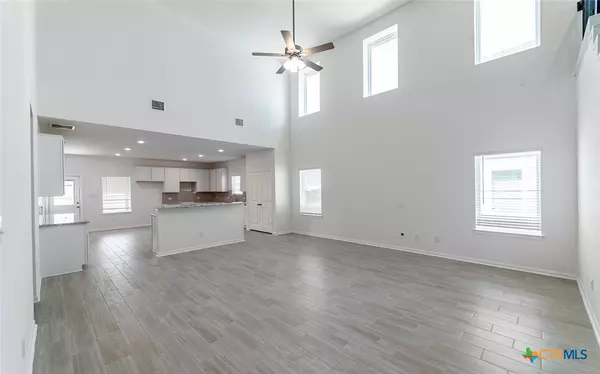 Seguin, TX 78155,1225 Agnus Grove