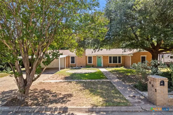 2005 Downing ST, Belton, TX 76513