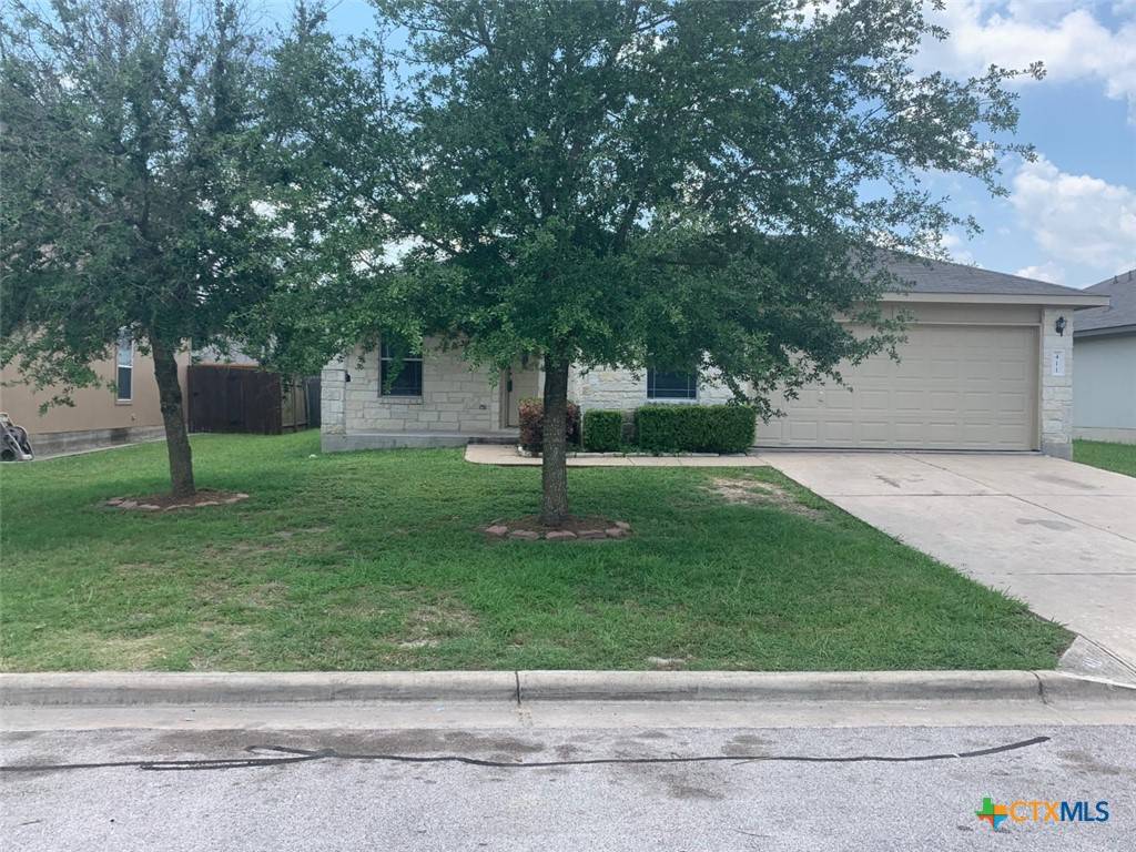 411 Quail Hollow DR, Hutto, TX 78634