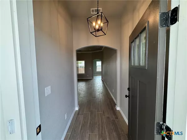 Belton, TX 76513,2534 Cowgirl TRL