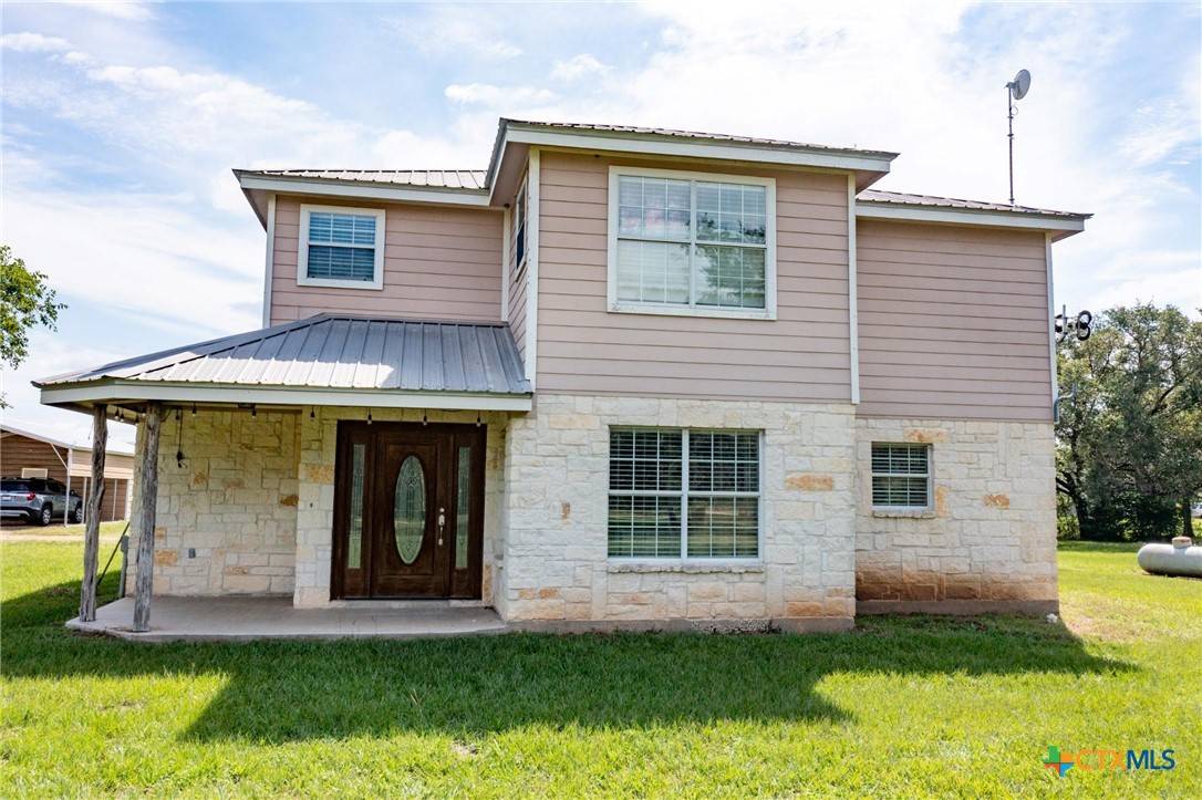 3831 Hopkinsville RD, Cuero, TX 77954