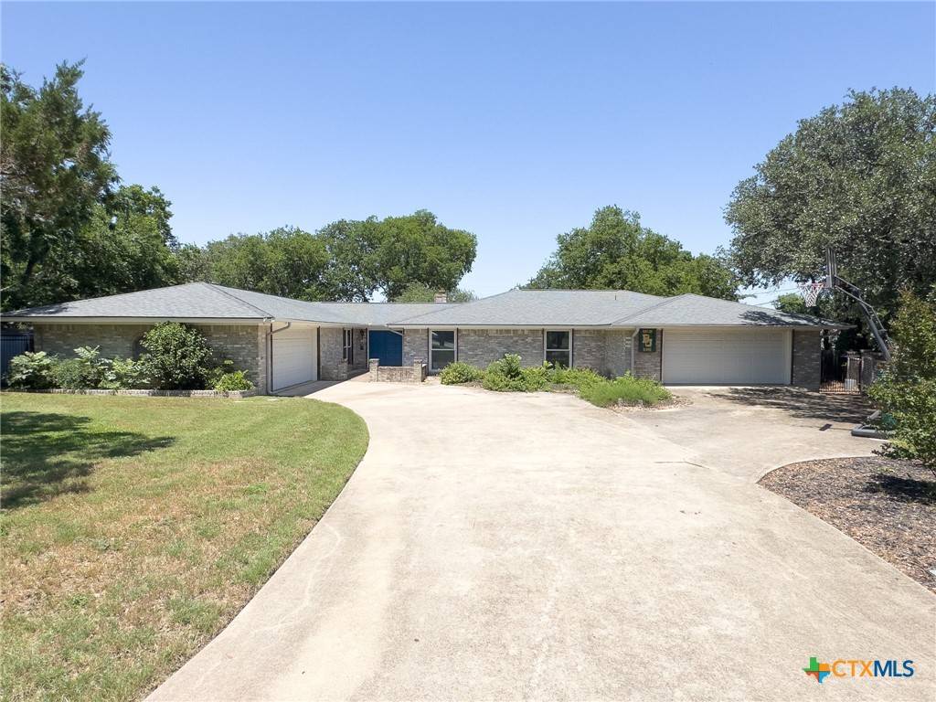 105 Oakmont CT, Harker Heights, TX 76548